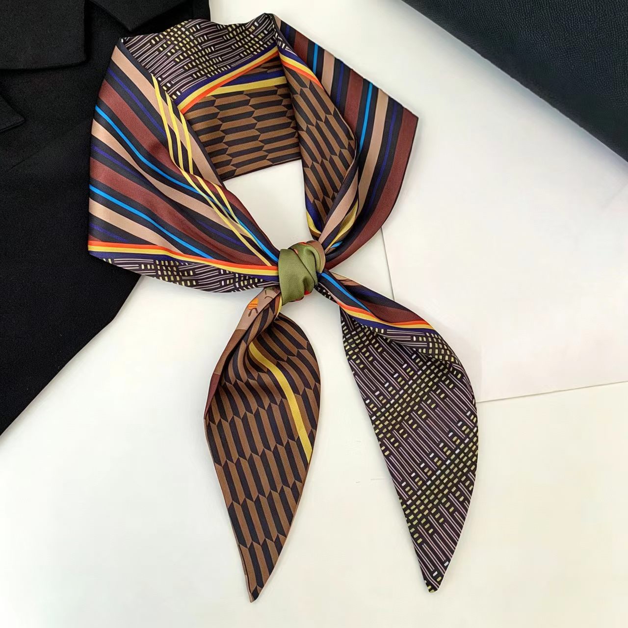 Luxury Print Long Hair Ribbon  - Ascot Neck Scarf 리뷰 및 가격