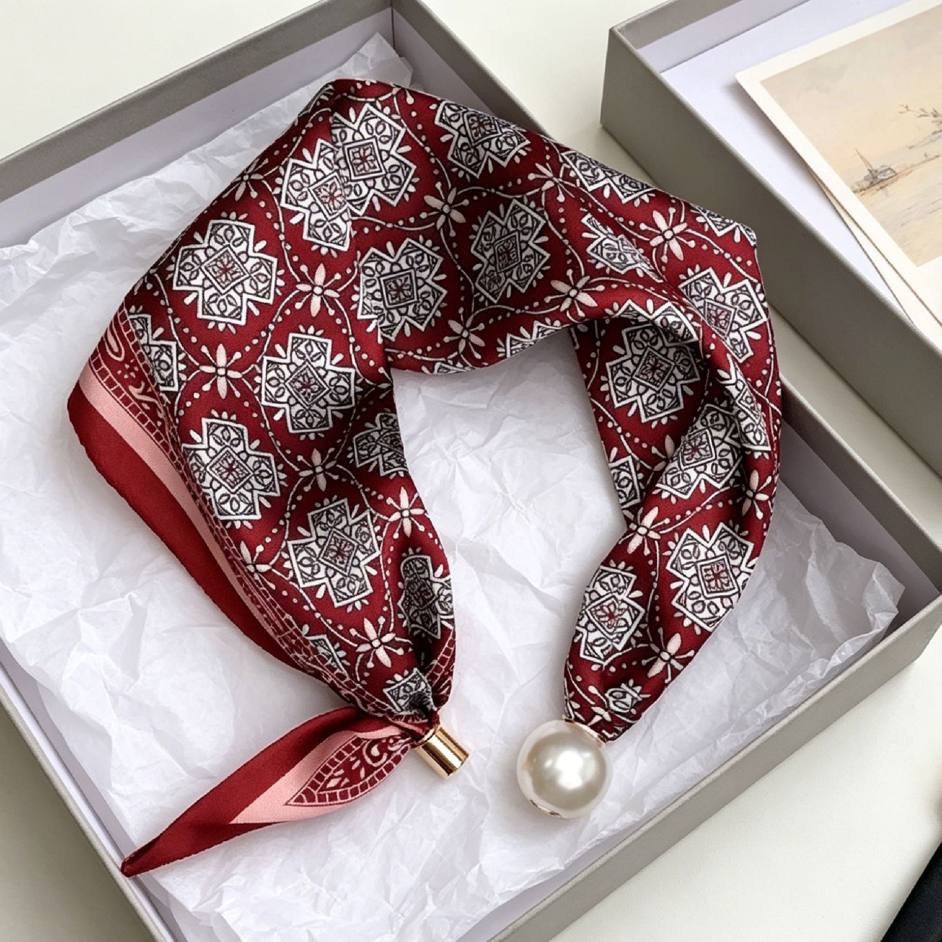 Luxury Knight Pearl Magnetic S - Ascot Neck Scarf 리뷰 및 가격